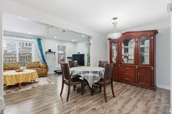 Photo de la propriété: 3333 McCarthy Road 33 ON K1V 9X5