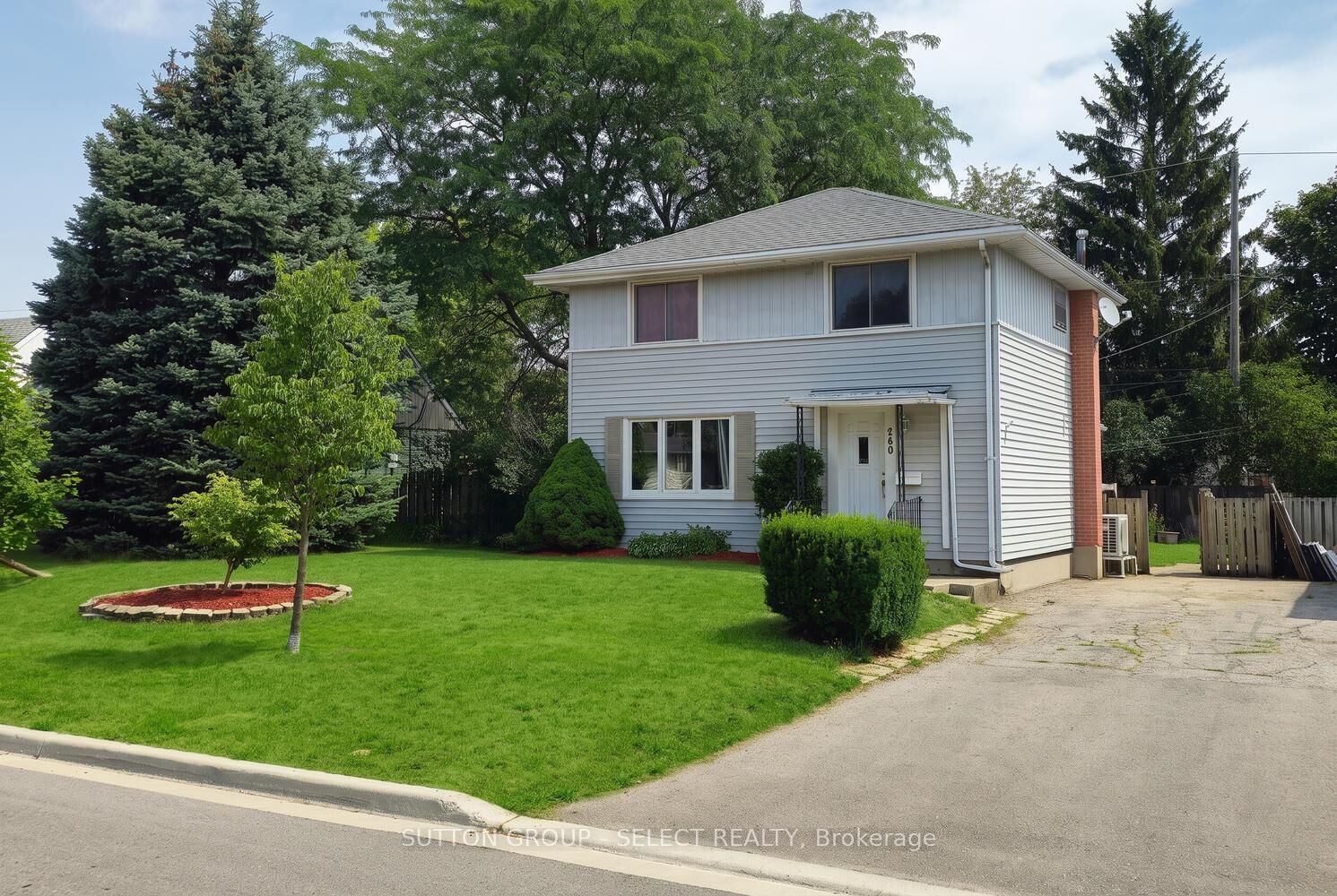 Property Photo: 200 Rhine Avenue ON N5Y 1C6