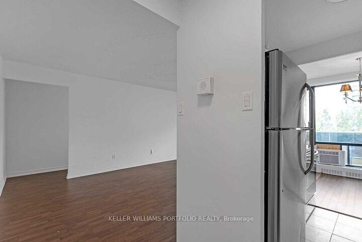 Photo de la propriété:  921 Midland Avenue 704  ON M1K 4G2 
