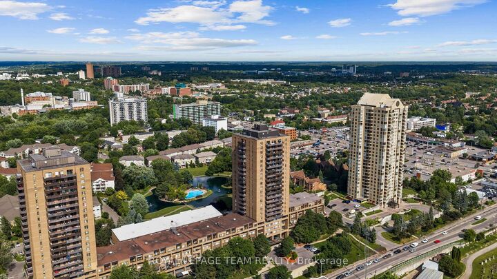 Property Photo: 515 St Laurent Boulevard 912 ON K1K 3X5