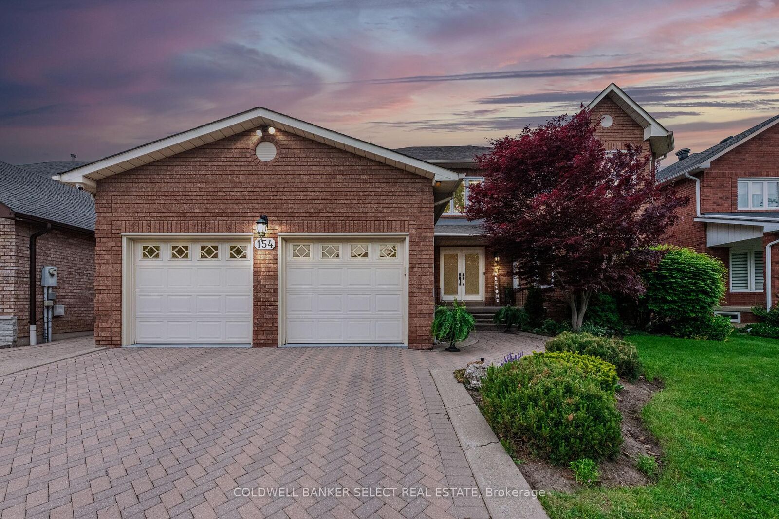 Property Photo: 154 Conti Crescent ON L4L 6V4
