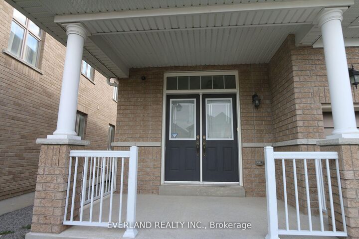 Property Photo: 51 Lucida Court ON L4A 1S1