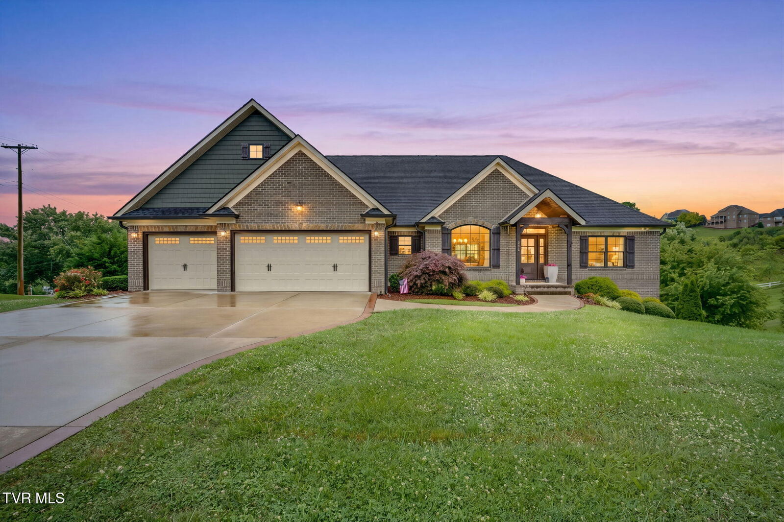 Property Photo: 121 Sunset Ridge Boulevard TN 37615