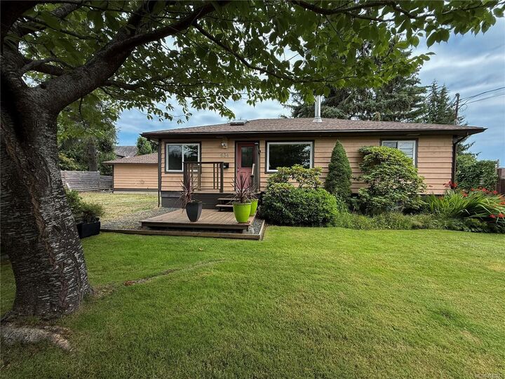 634 Holm Rd — photo 1