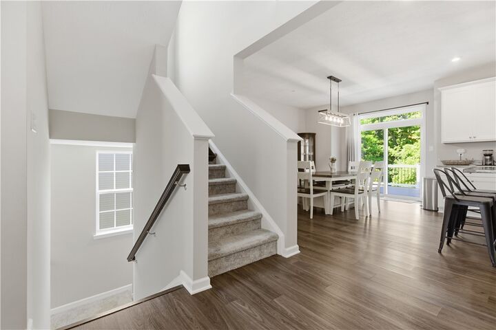 Property Photo:  2153 Shawnee Dr  PA 15301 