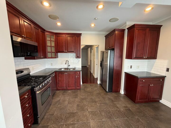 Property Photo:  4585 Commercial Street  BC V5N 4G8 