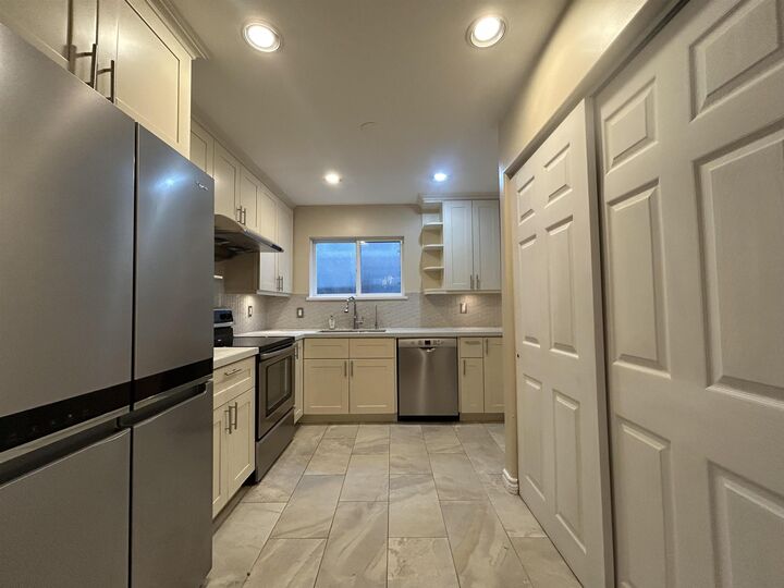 Property Photo: 3147 W 8th Avenue BC V6K 2C4