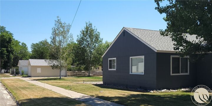 Property Photo:  519 6th Avenue  MT 59044 