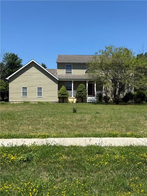 Property Photo:  1 Coventry Walk  NY 14850 