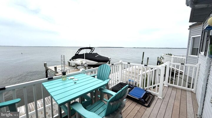 Property Photo: 721 Rusty Anchor Rd 14 MD 21842
