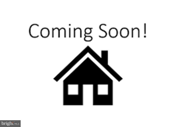 Property Photo: 8203 Pumpkin Hill Court MD 21208