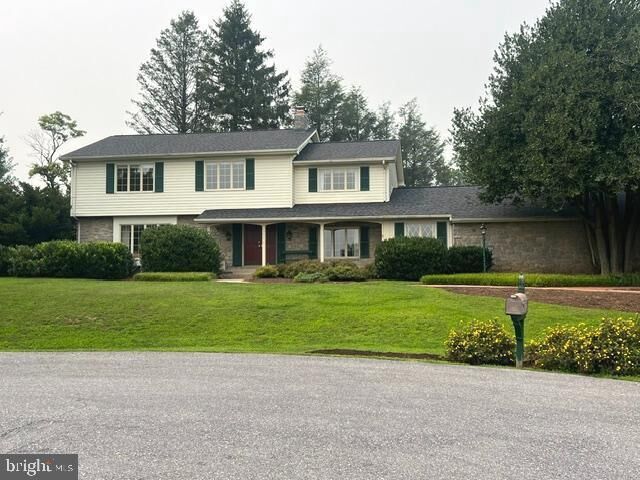 Property Photo: 6916 Summerswood Drive MD 21702