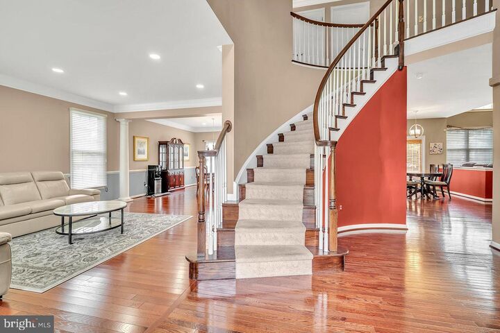 Property Photo: 86 Renfield Drive NJ 08540