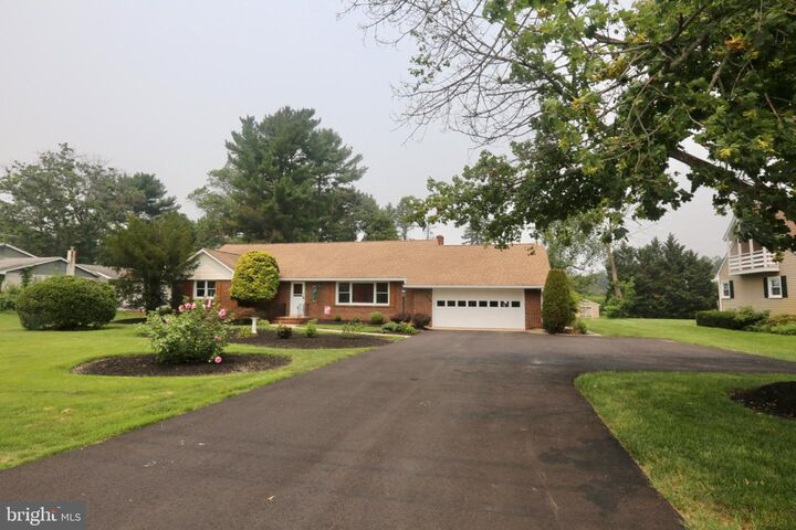 Property Photo: 806 Lambs Road NJ 08062