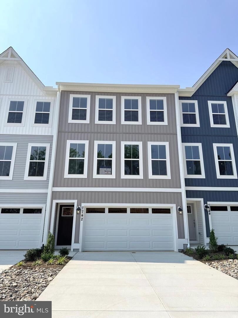 Property Photo: 7742 Harlow Circle VA 22551