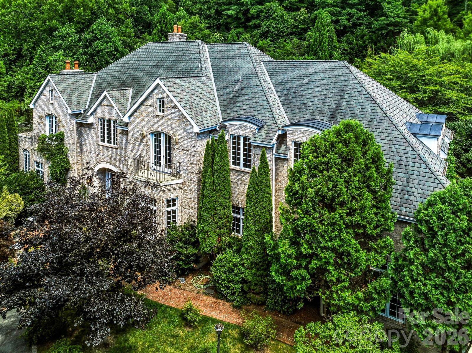 Property Photo: 150 Rainbow View Drive NC 28732