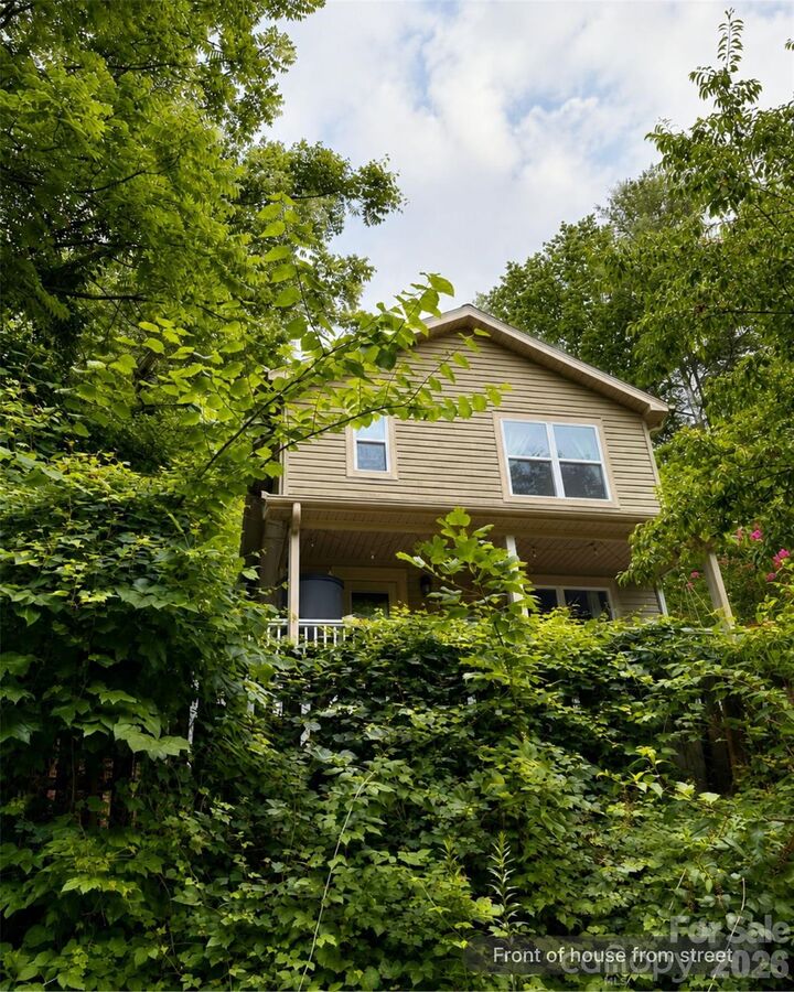 Property Photo: 18 Old West Chapel Road NC 28803