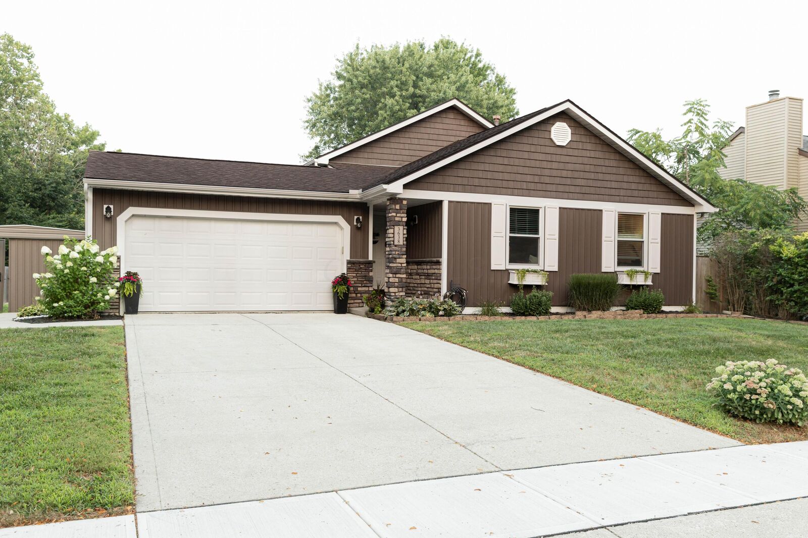 Property Photo: 3638 Juniper Street OH 43123