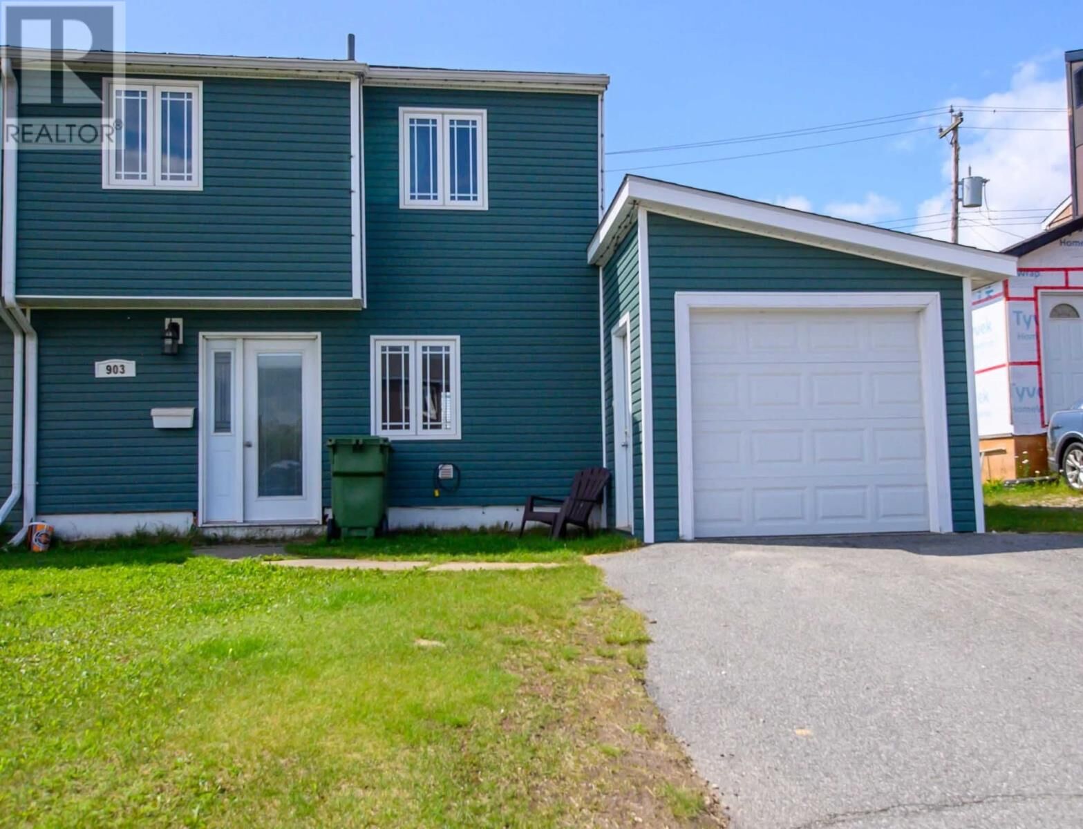 Property Photo: 903 Cashin Crescent NL A2V 2X3