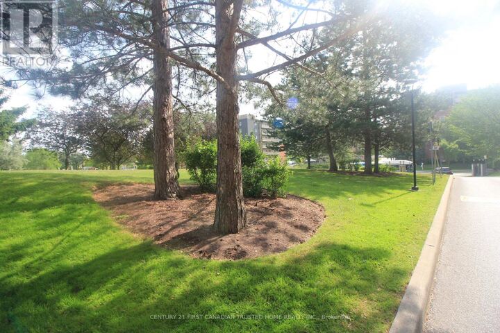 Property Photo:  1105 Jalna Boulevard 301  ON N6E 2S9 