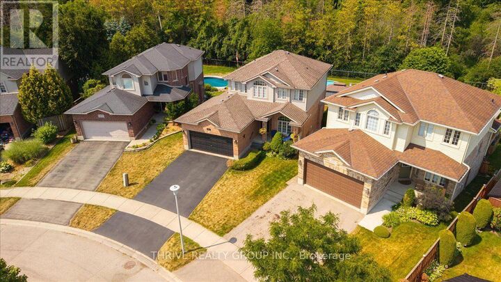 Property Photo: 1571 Blackmaple Crescent ON N5Y 6L7