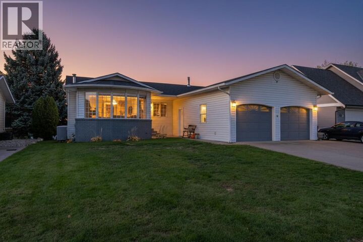 Property Photo: 38 Bayview Crescent BC V0H 1V6