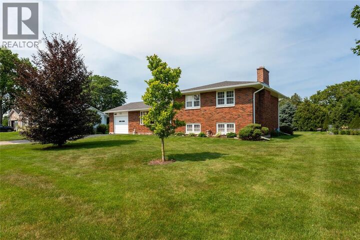Property Photo:  1697 Thurston Road  ON N7X 1A5 