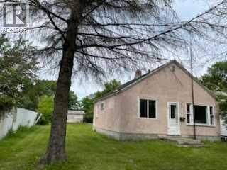 Property Photo:  5103 54A  AB T9V 0S5 