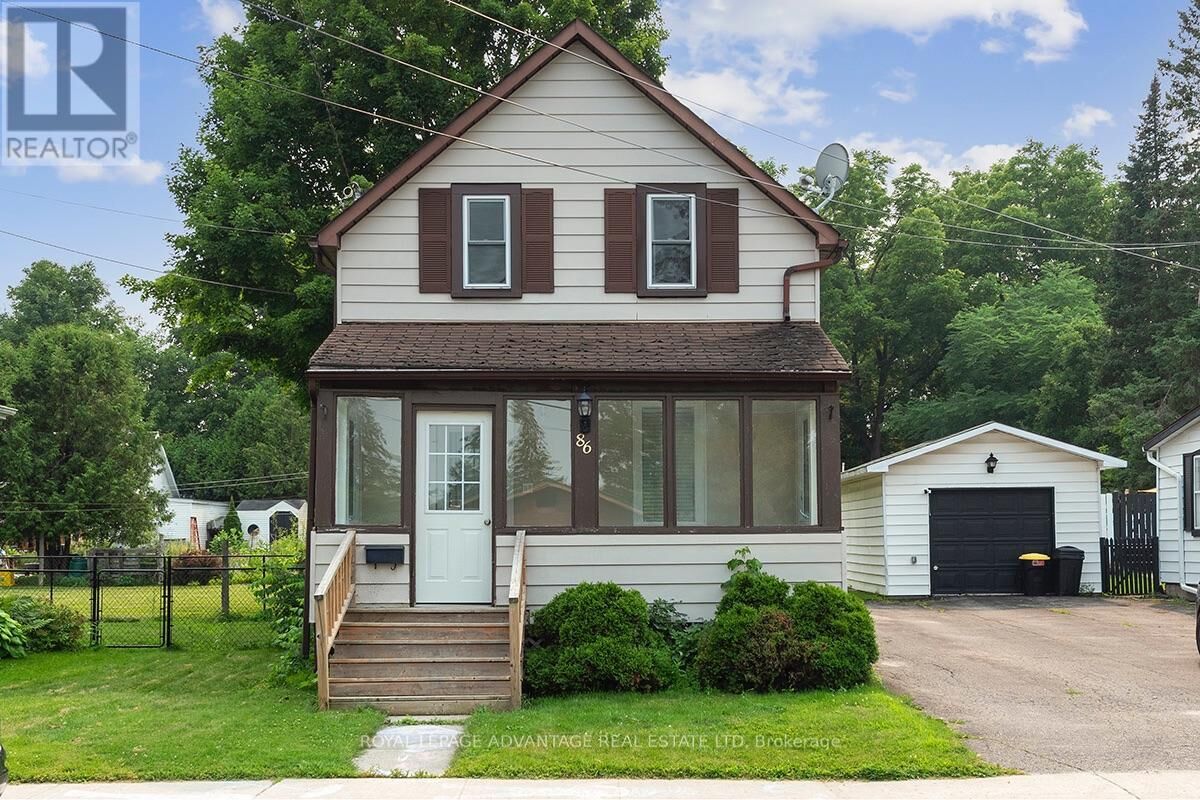 Property Photo: 86 Beckwith Street East ON K7H 1C4