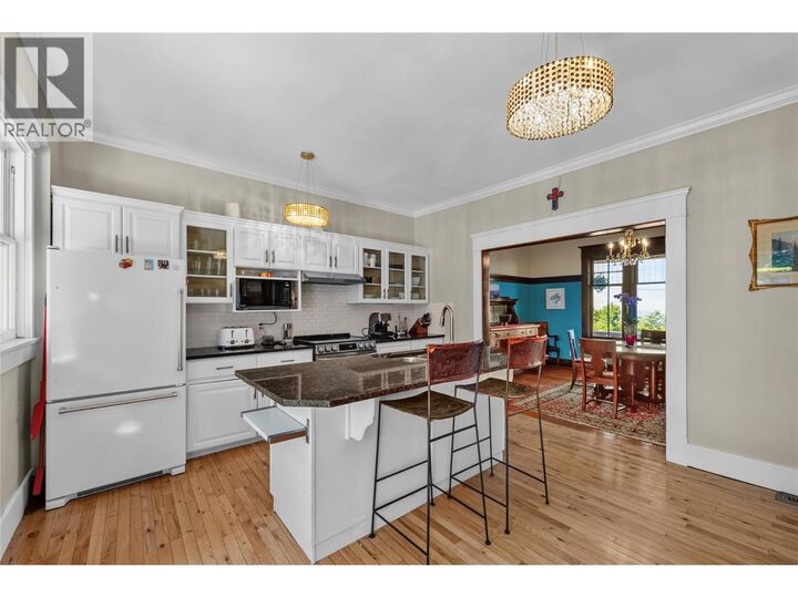 Property Photo: 179 Battle St W Street BC V2C 1G8