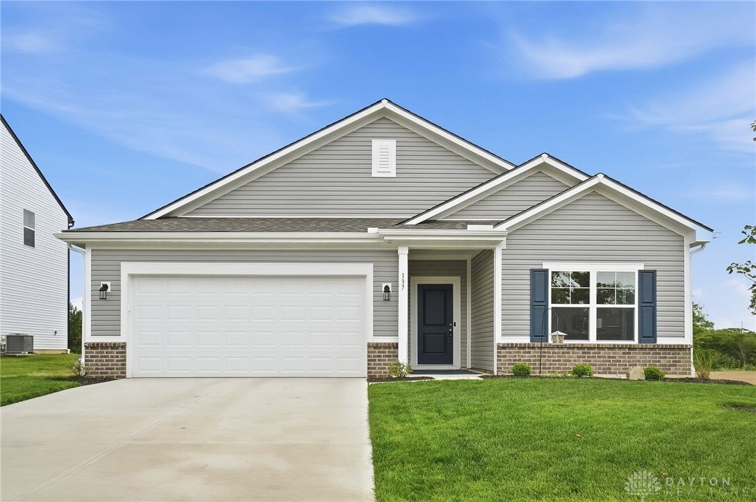 Property Photo:  137 Evergreen Way  OH 45309 