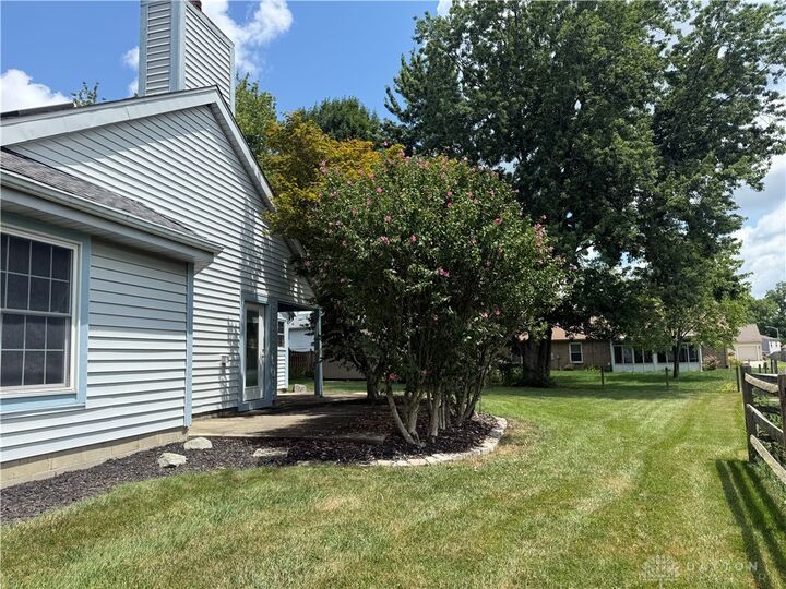 Property Photo: 481 Meadowview Court OH 45377