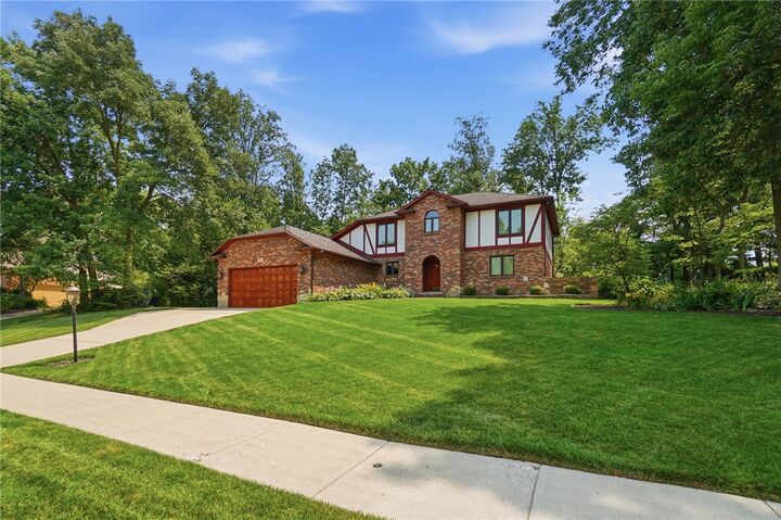 Property Photo: 340 E Stonequarry Road OH 45377