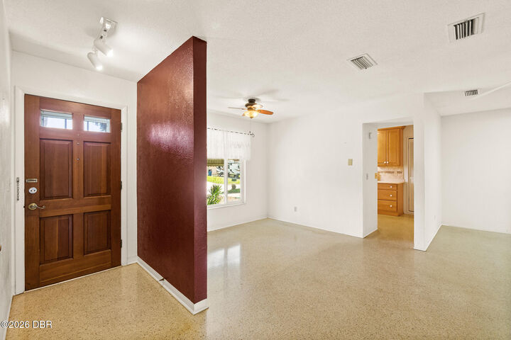Property Photo:  9 Juniper Drive  FL 32176 