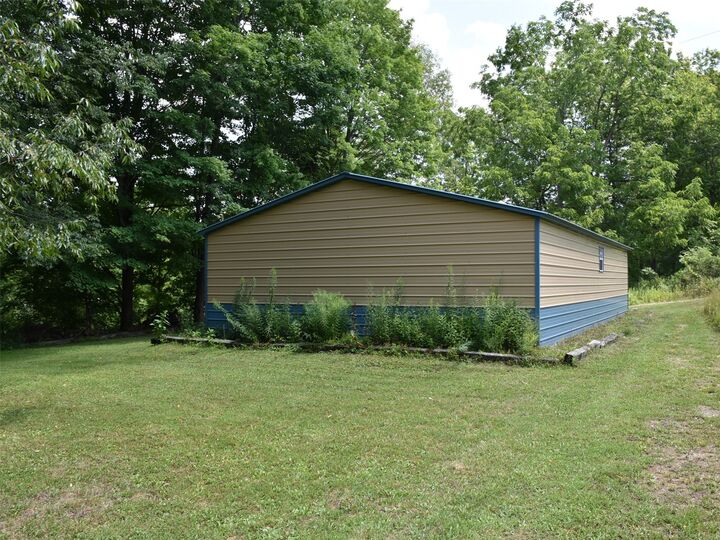 Property Photo: 65-050680 Beatty Avenue PA 16335