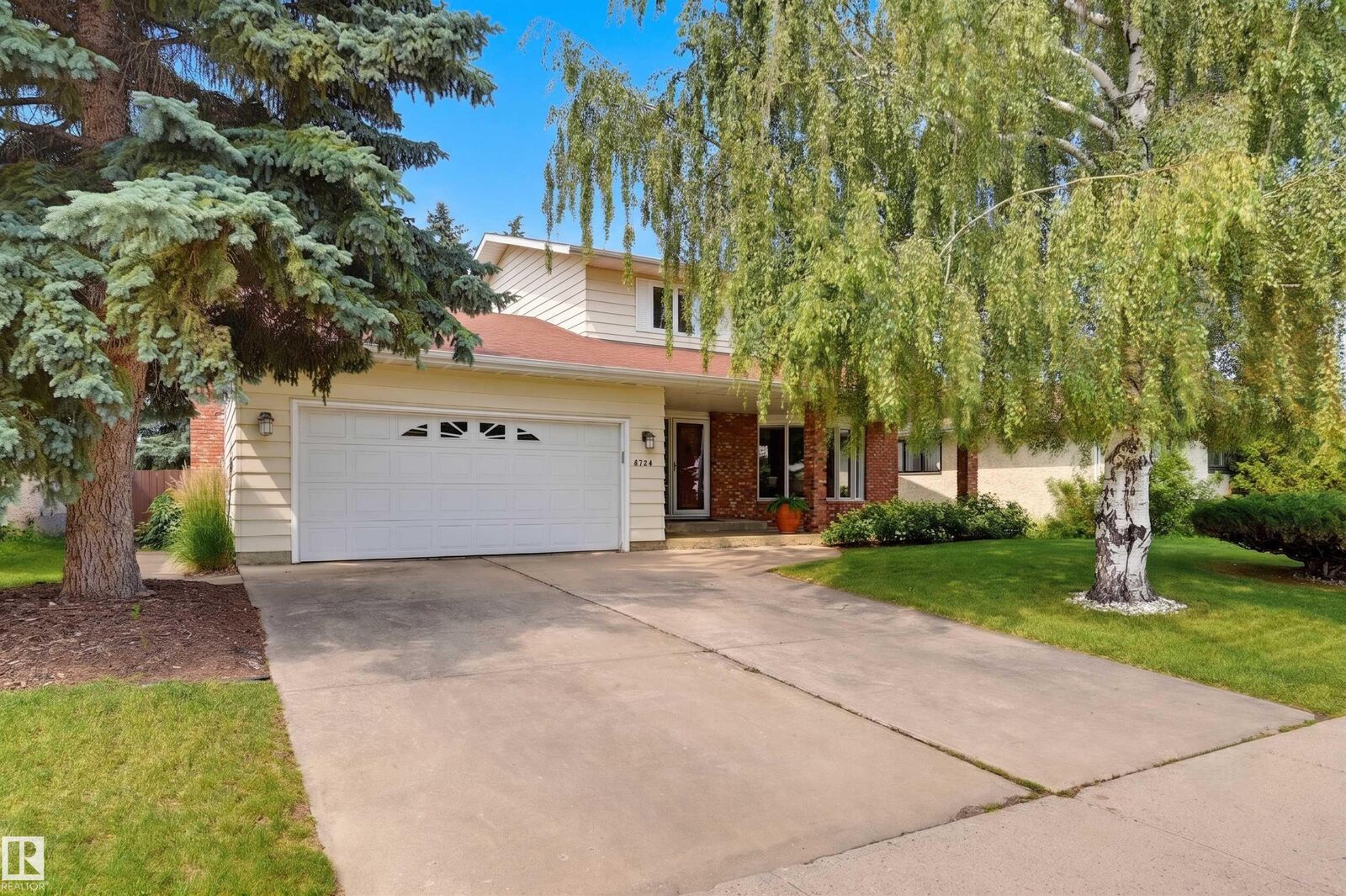 Property Photo: 8724 187 Street NW AB T5T 1R9