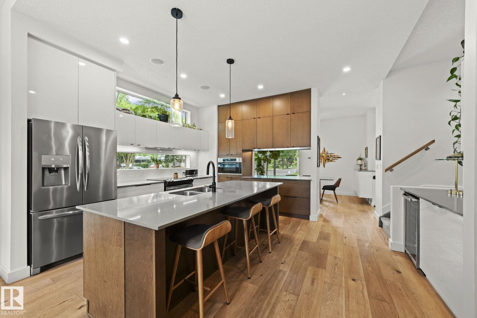 Property Photo: 14379 92A Avenue NW AB T5R 5E3