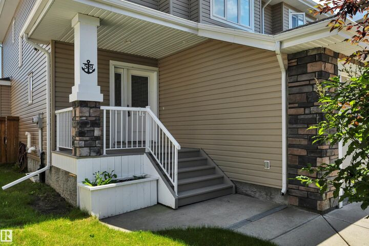 Property Photo:  59 Davis Street  AB T8L 0N3 