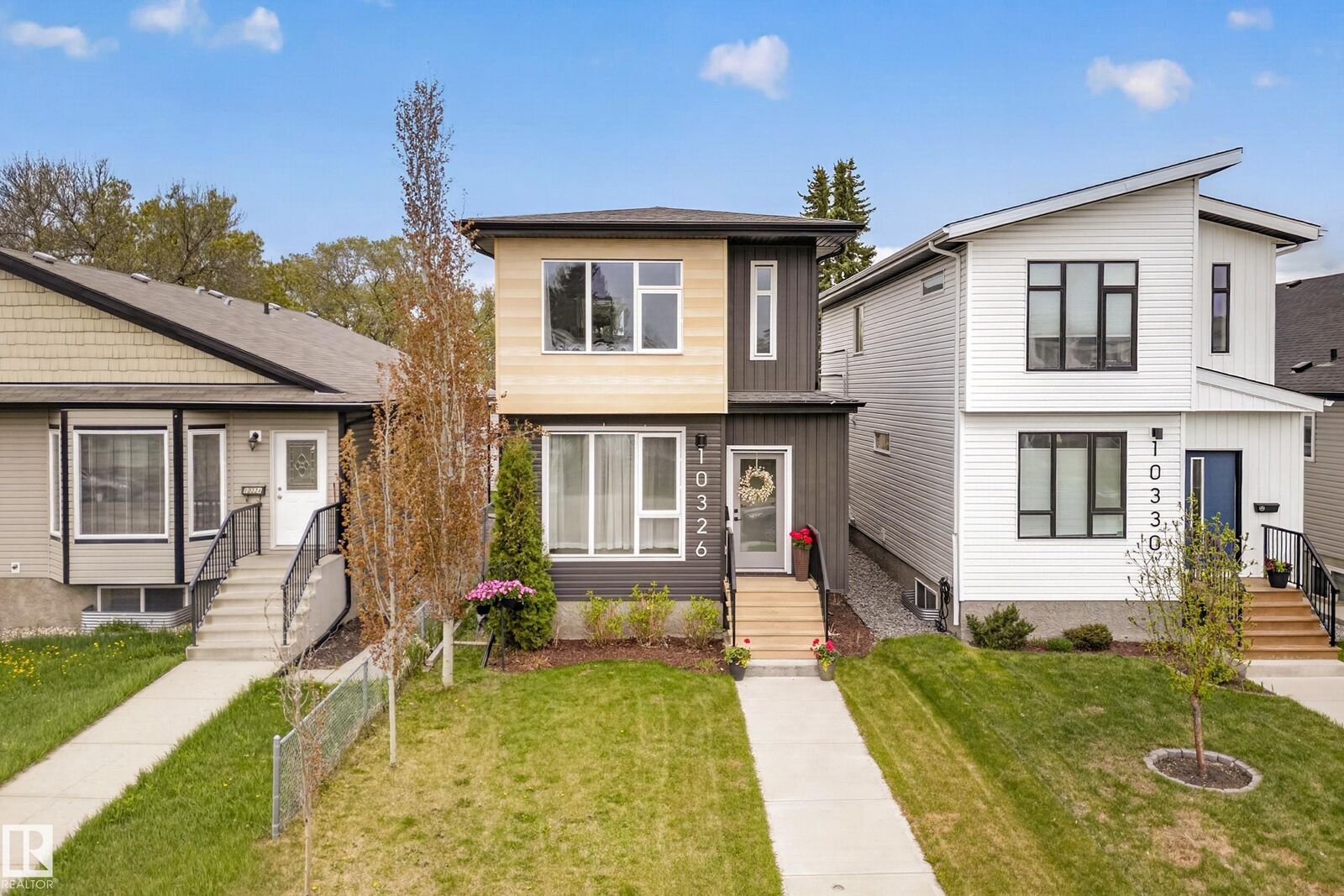 Property Photo: 10326 160 Street NW AB T5P 3G3
