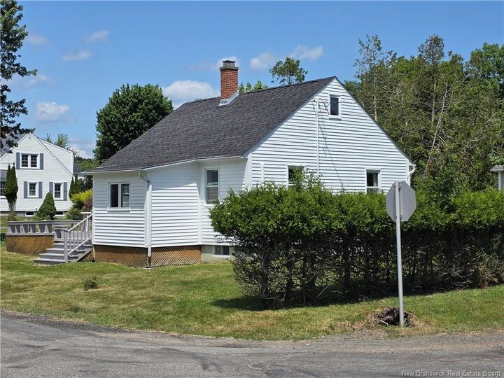 Property Photo: 262 Queen Street NB E5B 1E6