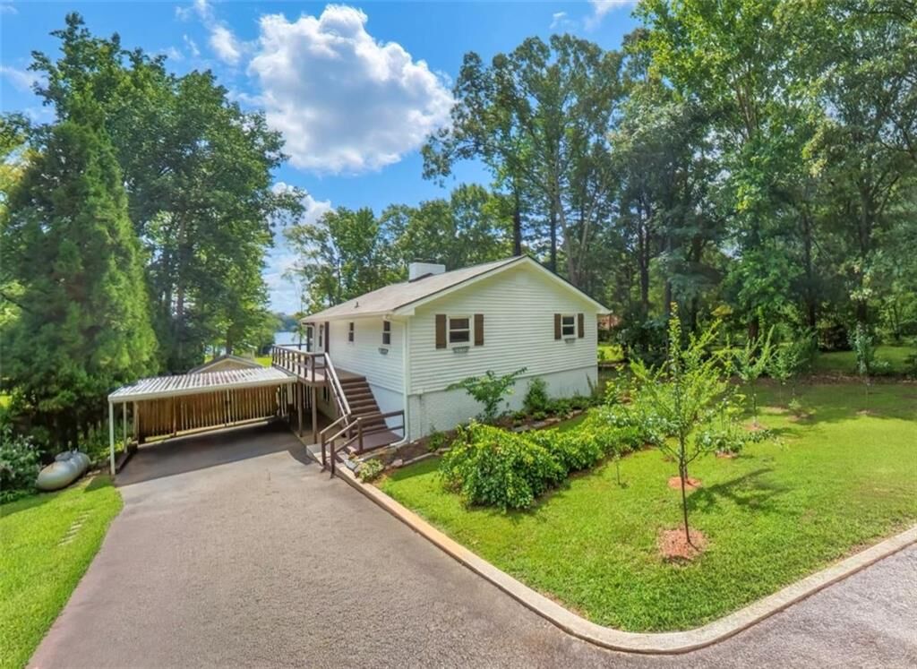 Property Photo:  291 Buckhorn Drive  GA 30179 
