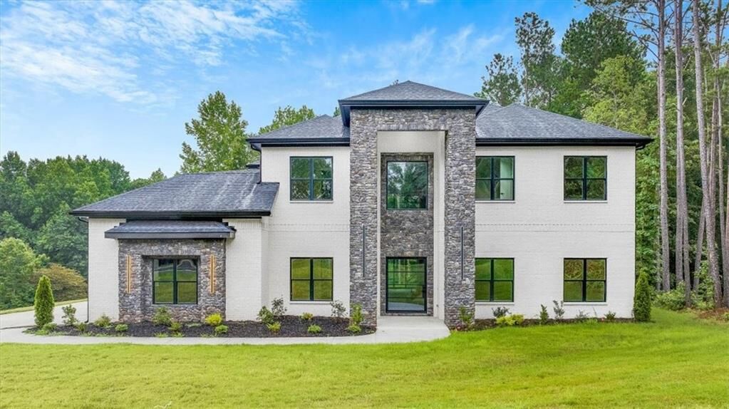 Property Photo: 1330 Upchurch Road GA 30252