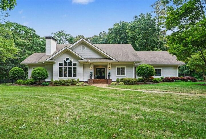 Property Photo: 351 Teamon Road GA 30223