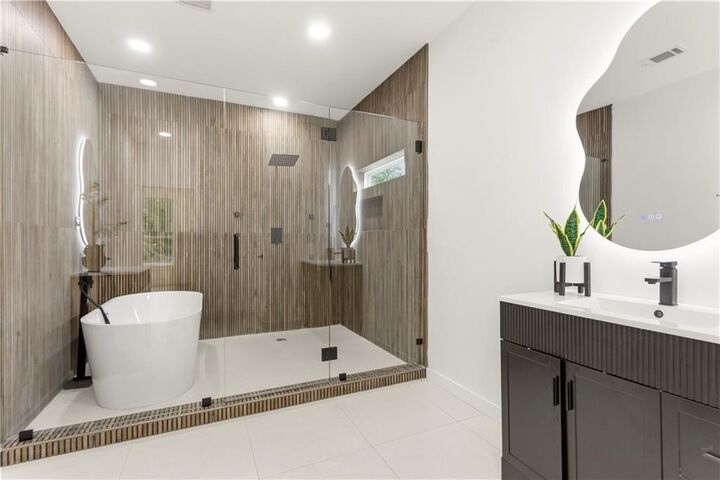 Property Photo:  1710 Browning Street SW  GA 30314 