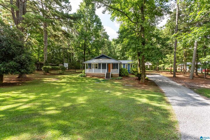 Property Photo: 220 Comanche Street AL 35146