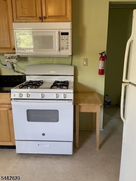 Property Photo:  409 Randolph Ave  NJ 07080 