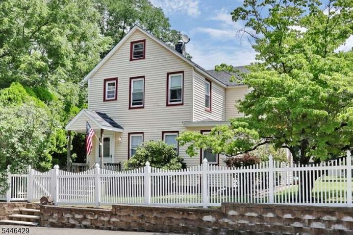 Property Photo: 24 New St NJ 07405