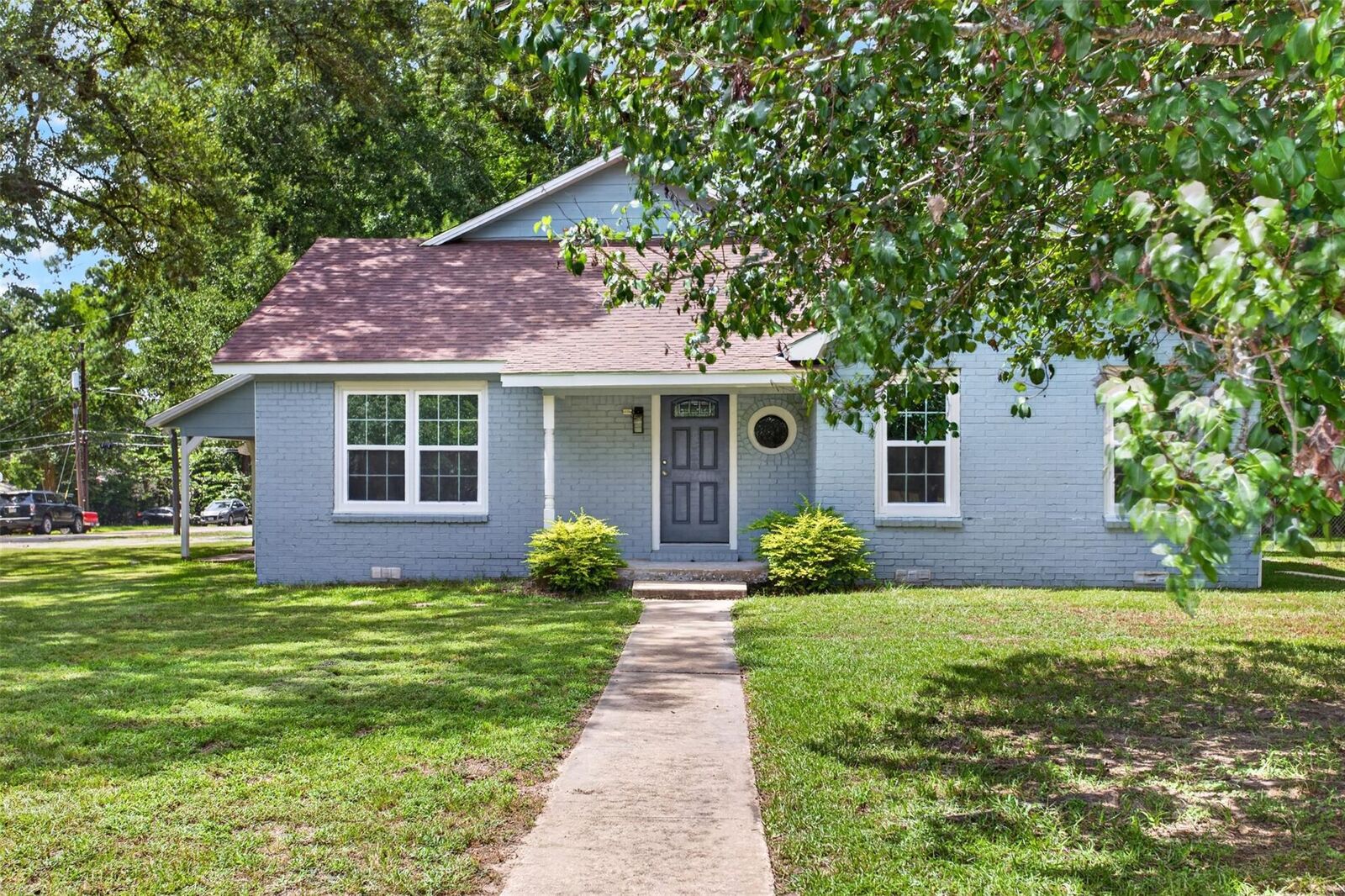 Property Photo:  328 Sunset Boulevard  TX 75904 