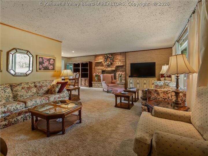 Property Photo:  906 Wilkie Drive  WV 25314 