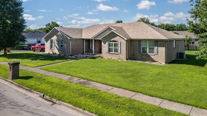 Property Photo:  263 Keith Drive  KY 40403 